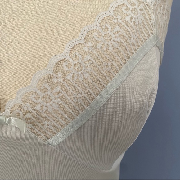 Vintage White Lace Trim Chemise Slip Dress | White Lace Accents - Picture 4 of 9